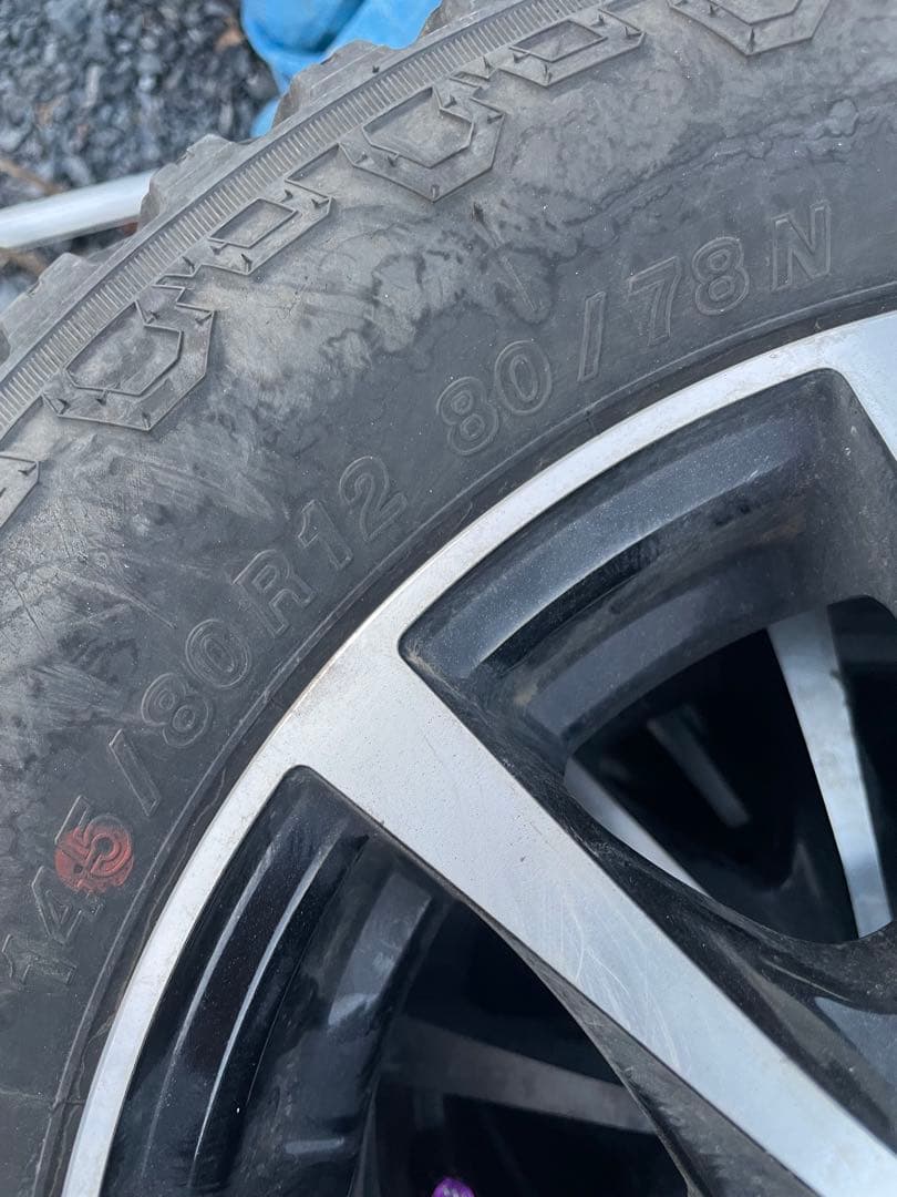 タイヤ・ホイール YOKOHAMA GEOLANDAR