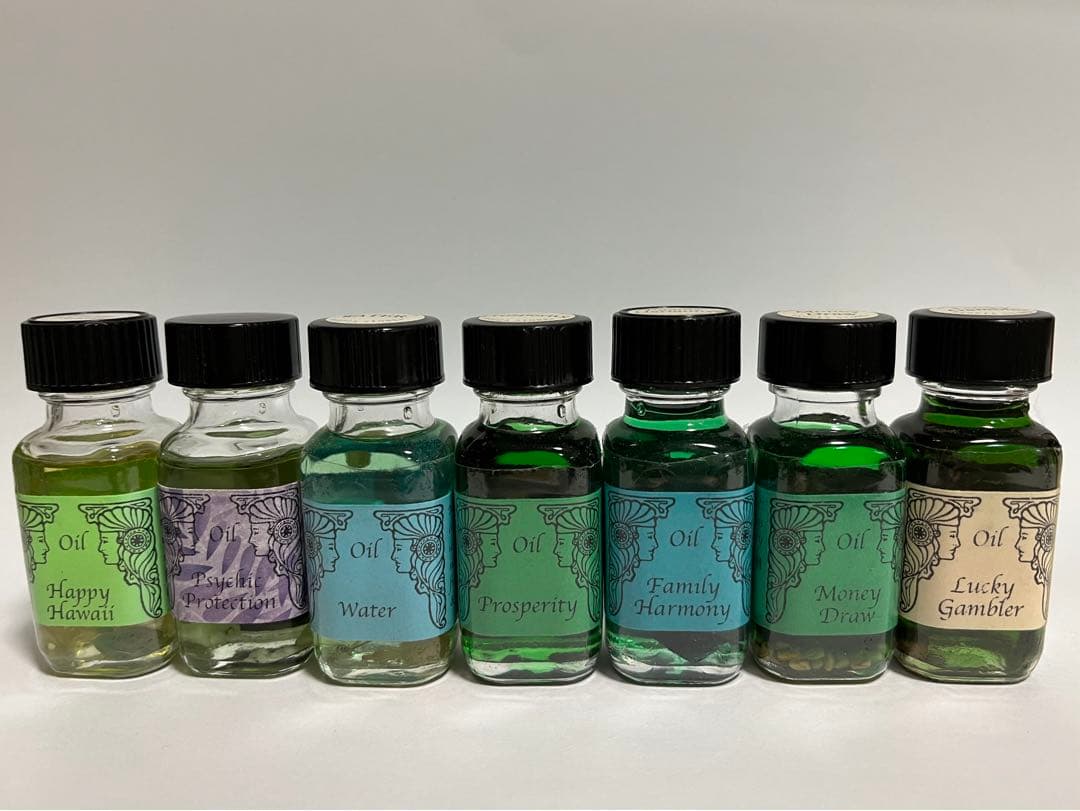 アンシェントメモリーオイル　35本まとめ売り　小瓶　スポイド　シール付き