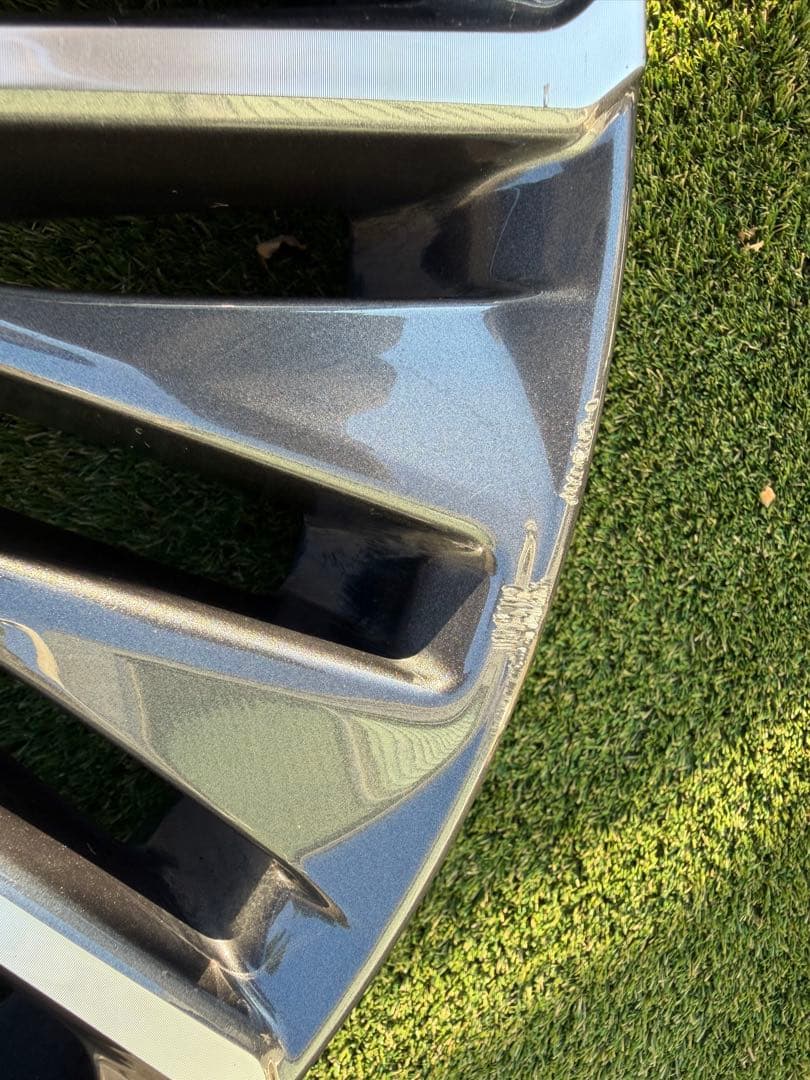 60系プリウス　純正ホイール　1本