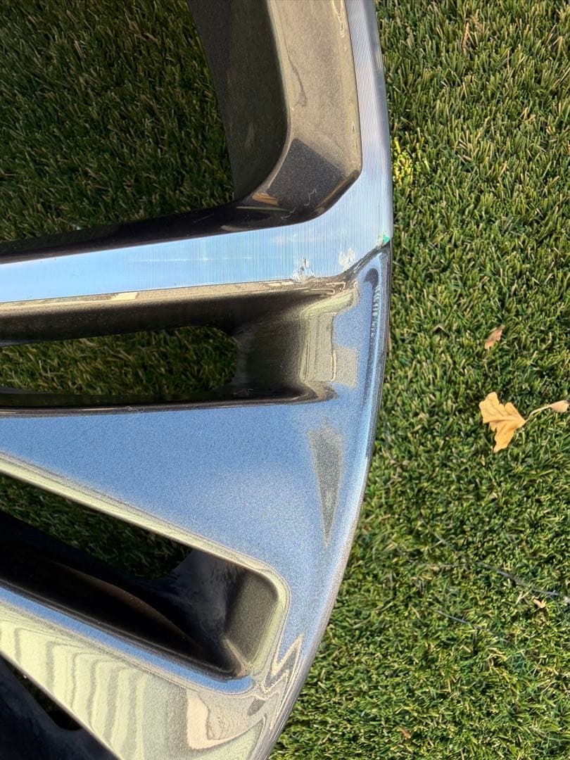 60系プリウス　純正ホイール　1本