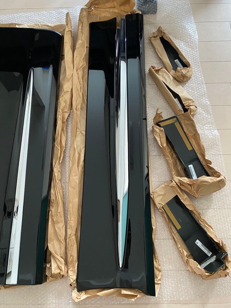 yutantan23様　新品 モデリスタ　アルファード 30 サイド スカート