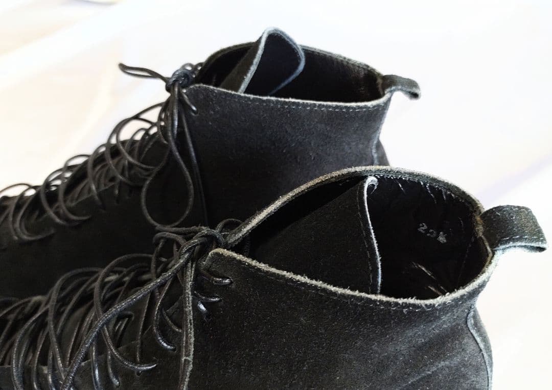 コムデギャルソン 黒 スエード ハイカットブーツ ２３．５cm 【保存袋付き】