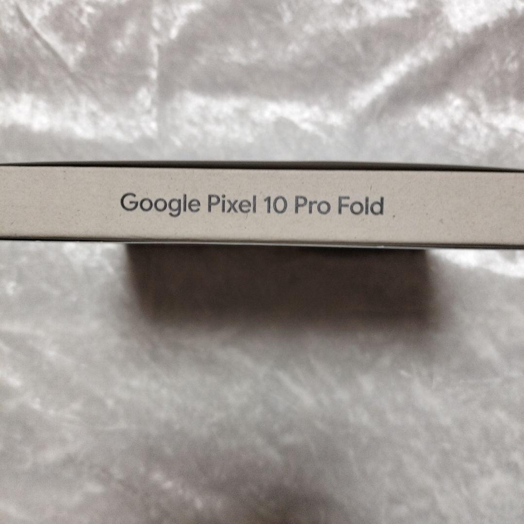 Google Pixel 10 Pro Fold 本体