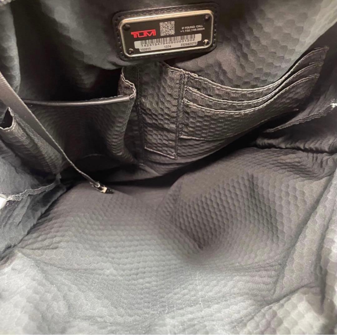 TUMI Davis Alpha Bravo ビジネスリュック　A4収納　２室