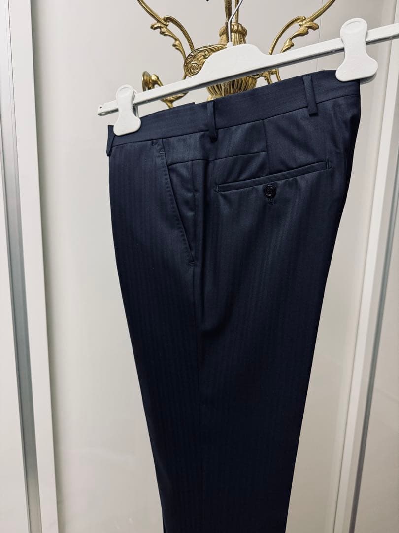 新品　エルメス　スーツ　46 濃紺　ストライプ