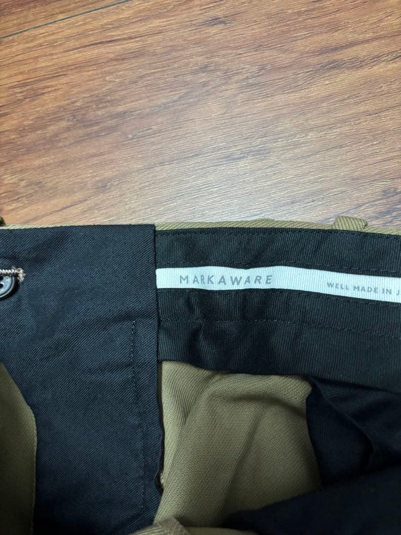 MARKAWAREチノ　ワイドパンツ