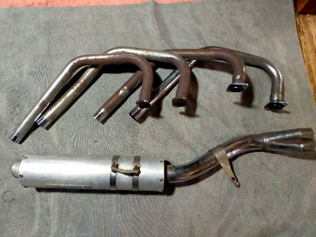 モリワキTOURERマフラー　バリオス