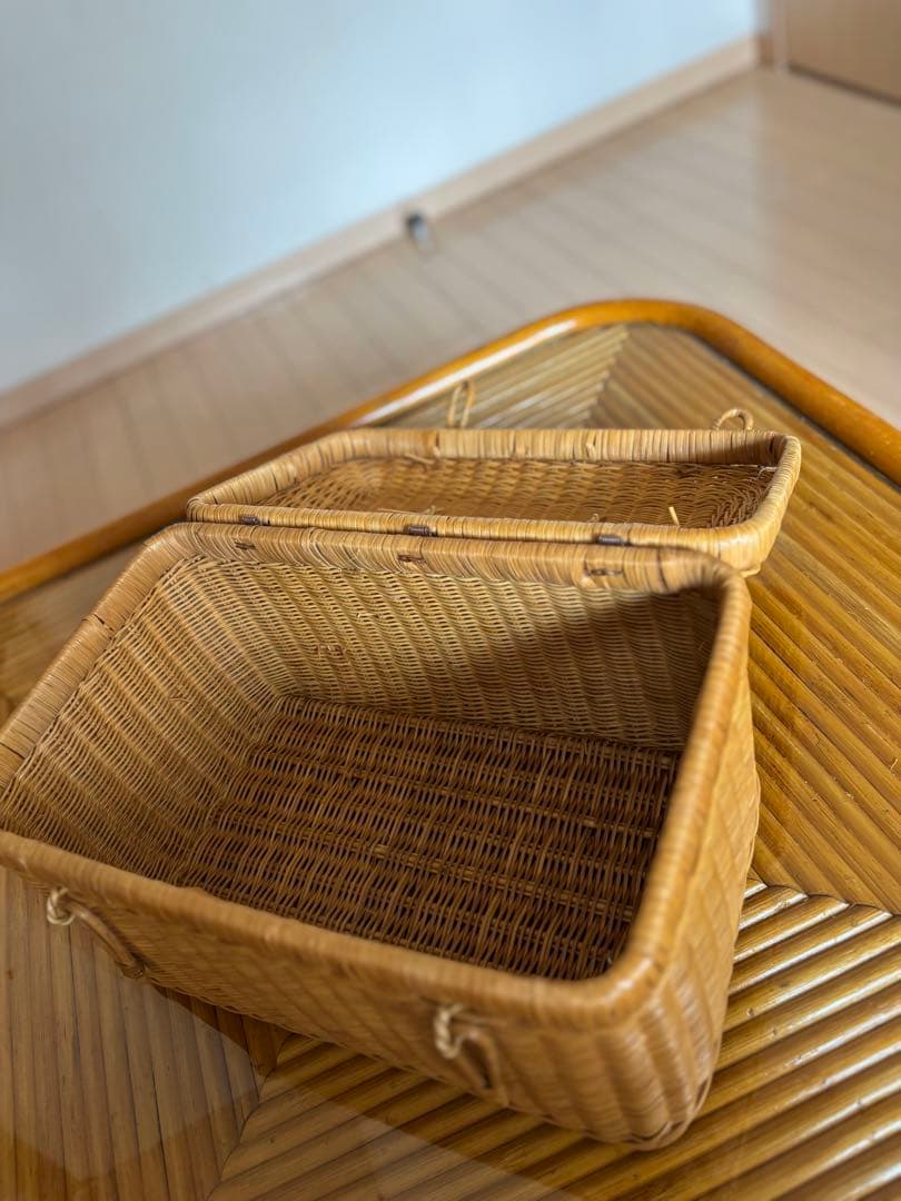 【値下げ中！】アンティーク　ラタン製 蓋付きバスケット