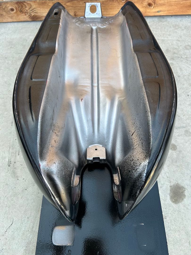 SUZUKI ブラックタンクとサイドパネルセット