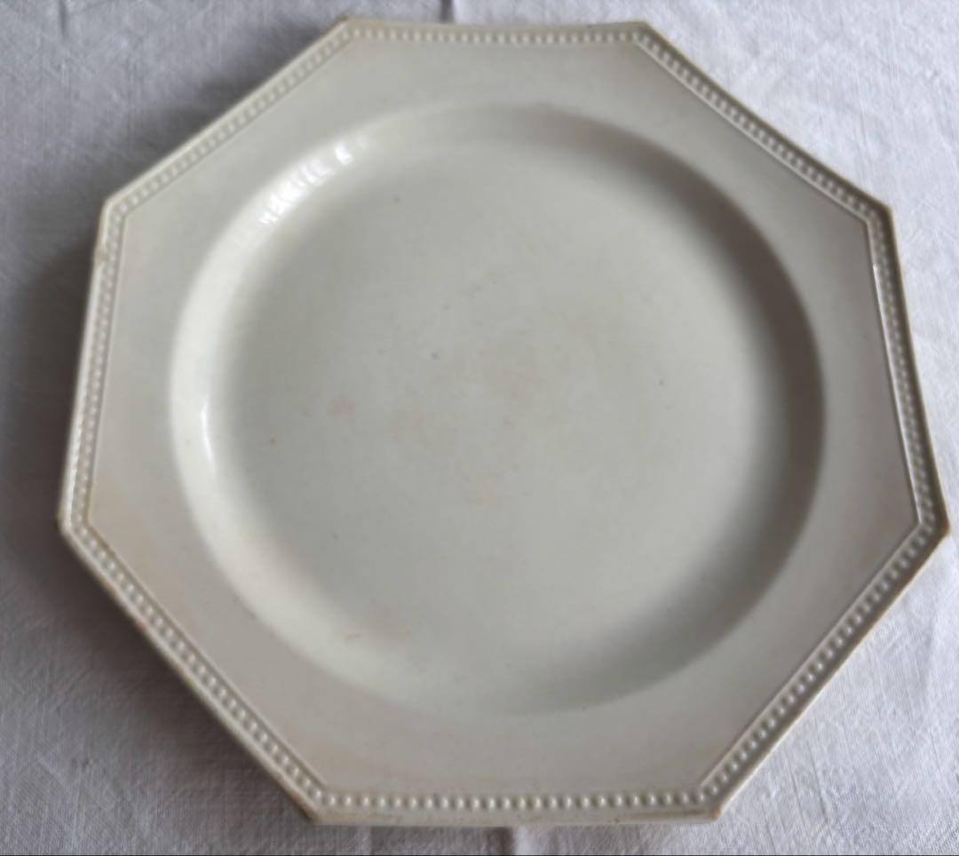 クレイユエモントローオクトゴナル24cm