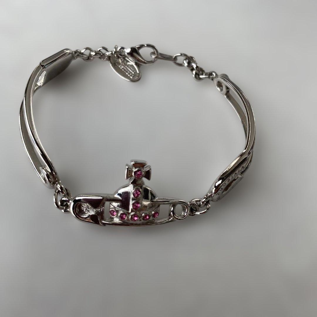 ヴィヴィアンウエストウッド