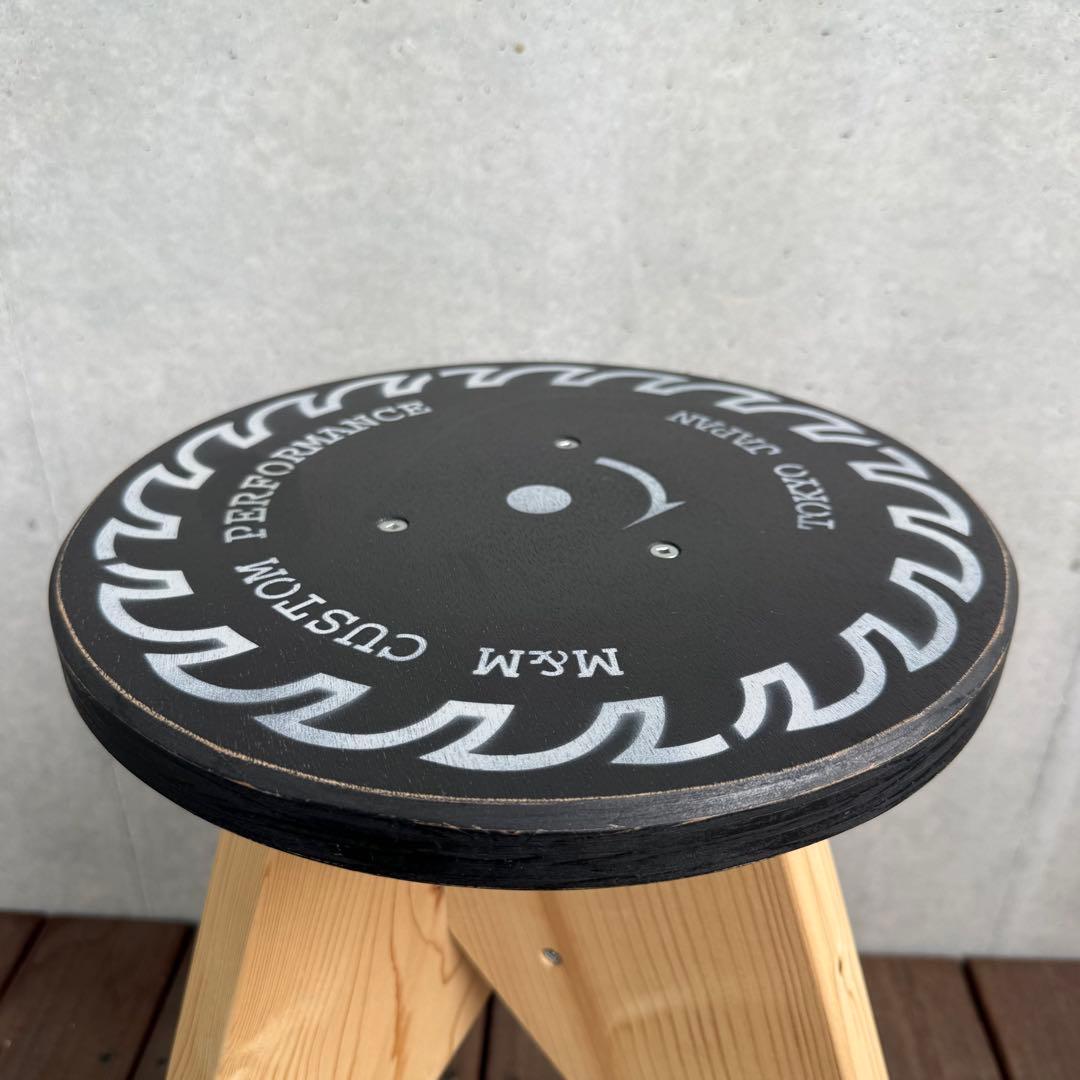 M&M カスタムパフォーマンス 木製スツール 椅子 チェア