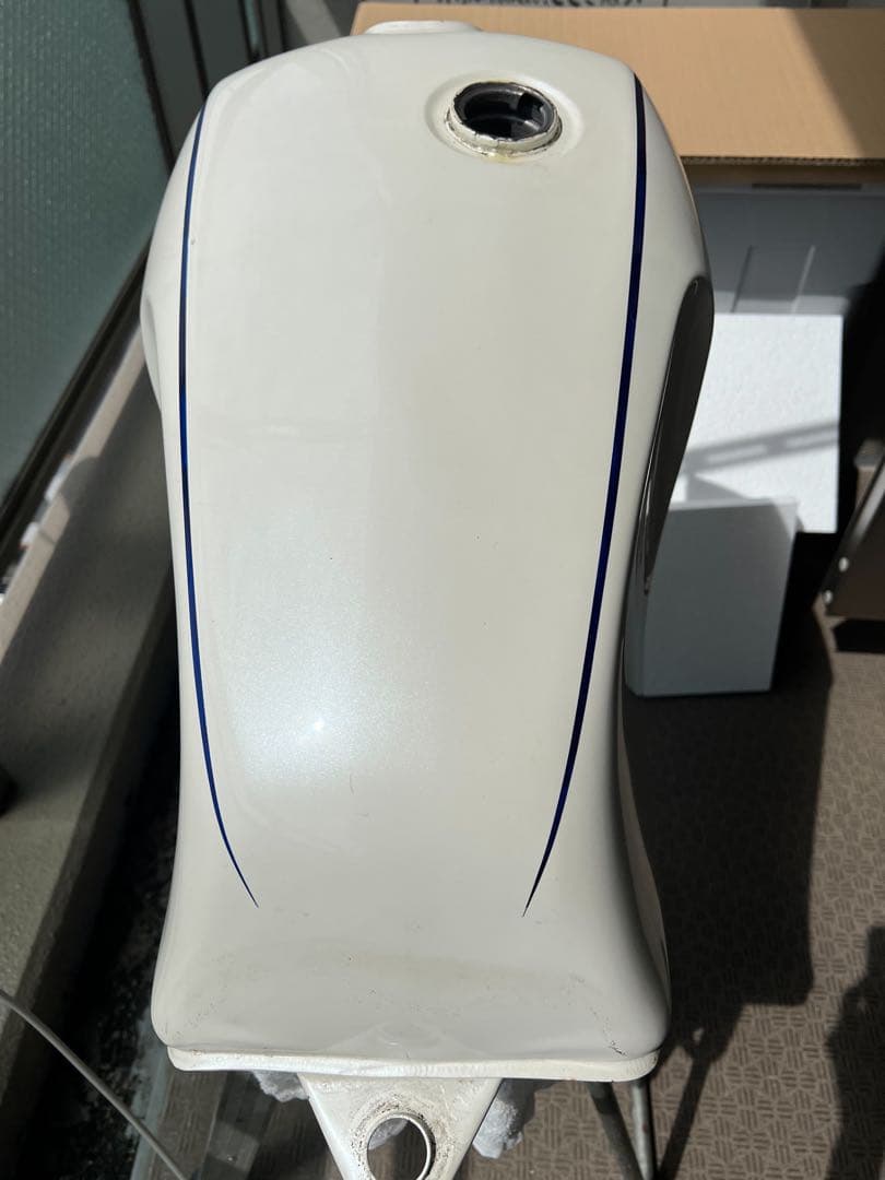 グピグチ　初期型　ヤマハ　RZ250 タンク