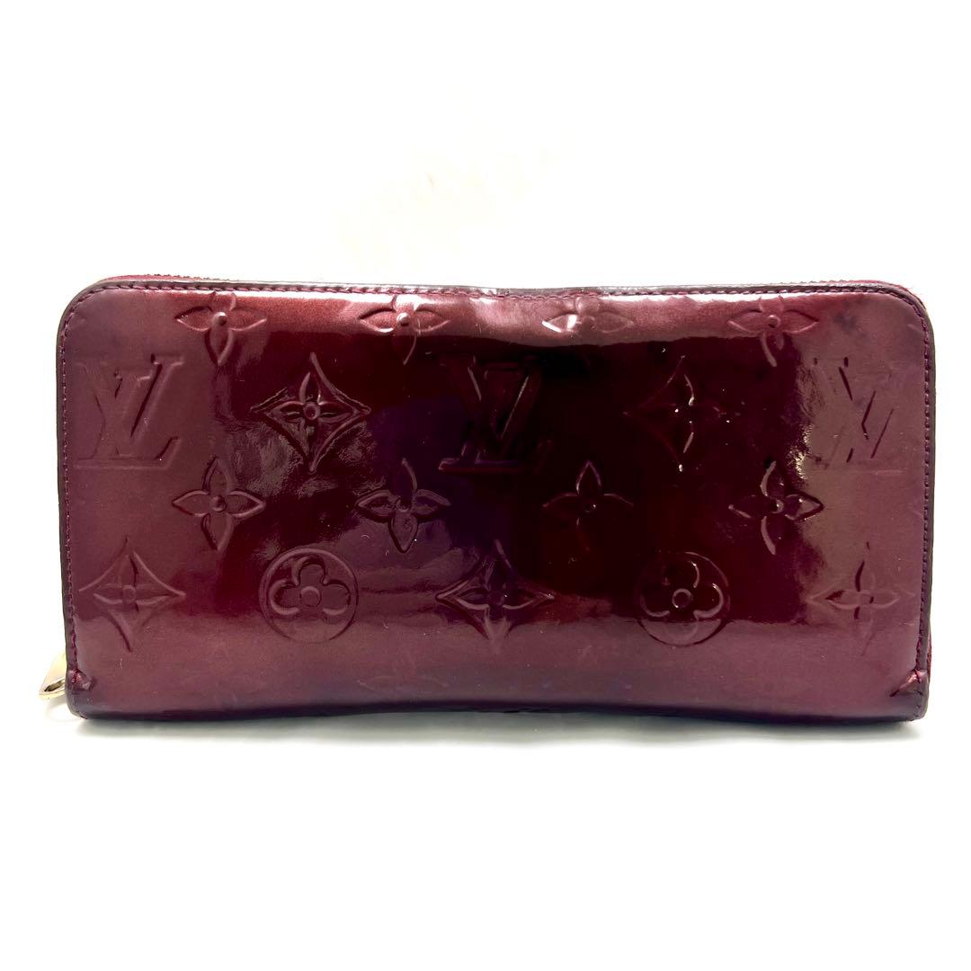 ルイヴィトン ヴェルニ ワイン ジッピーウォレット モノグラム M93575