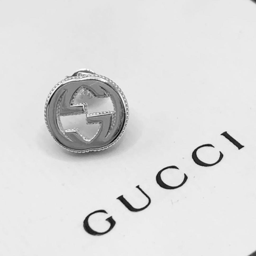 【鏡面仕上げ】GUCCI ピアス　GG インターロッキングG マーモント