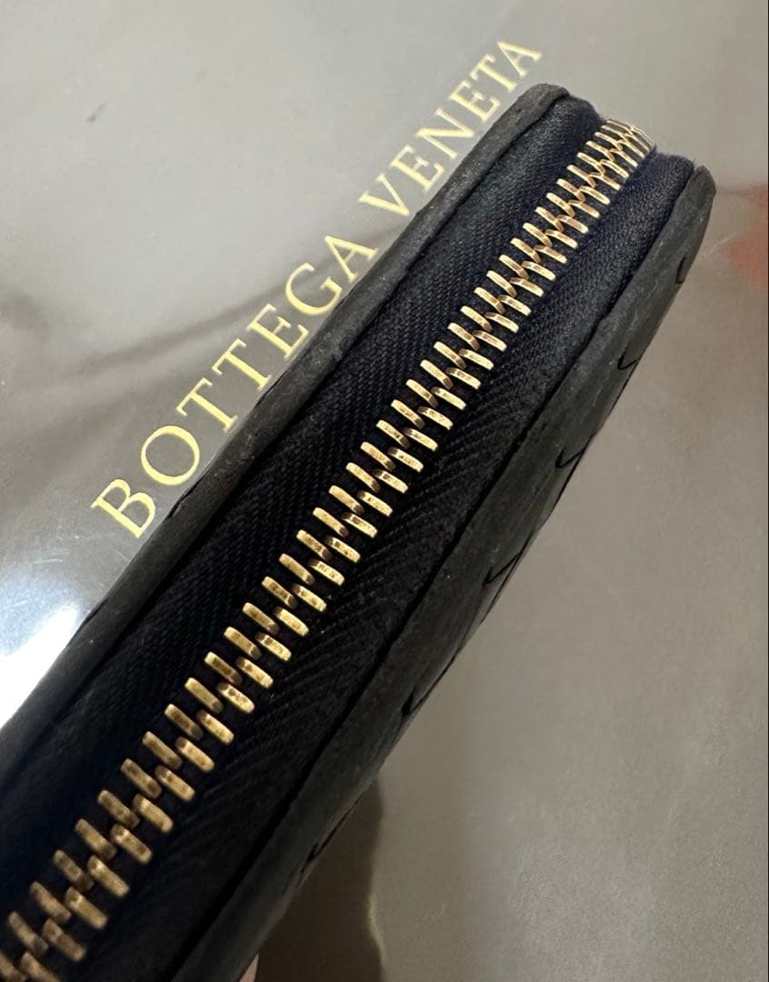 【本体のみ】ボッテガヴェネタ イントレチャートケース/ラム/黒/1️⃣✨✨