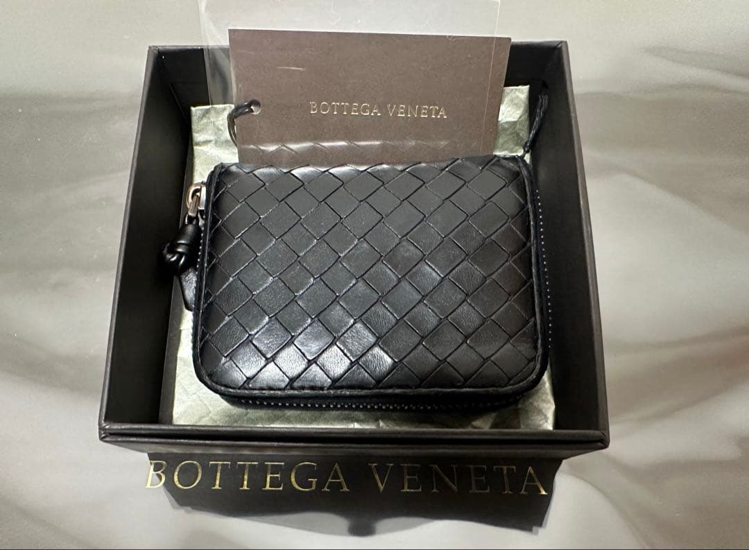 【本体のみ】ボッテガヴェネタ イントレチャートケース/ラム/黒/1️⃣✨✨