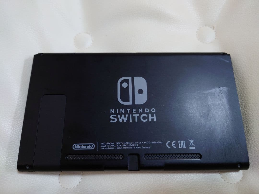 【完品+おまけ】Nintendo Switch 本体 キャリングケース フィルム