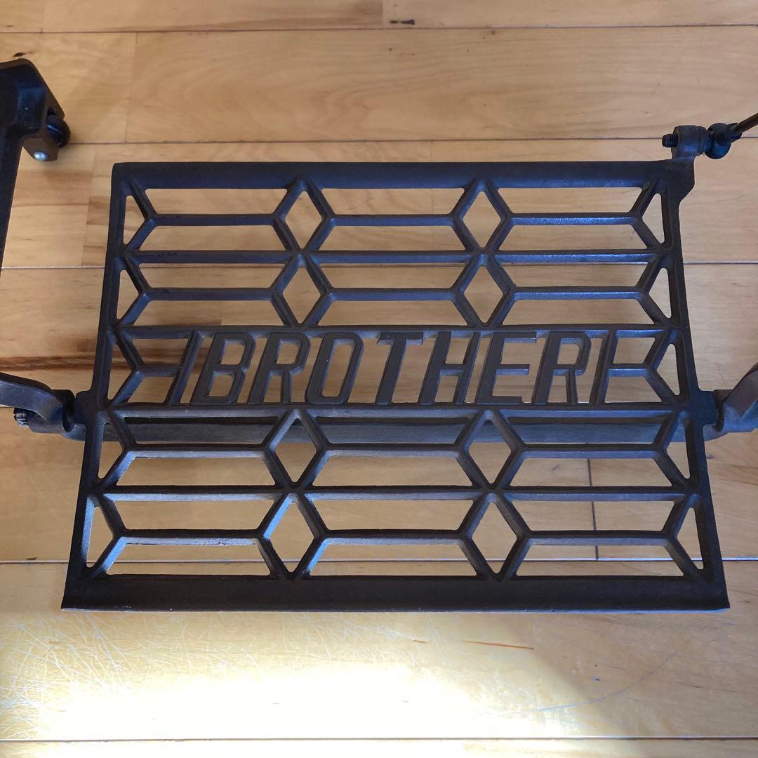 BROTHER 足踏みミシン台