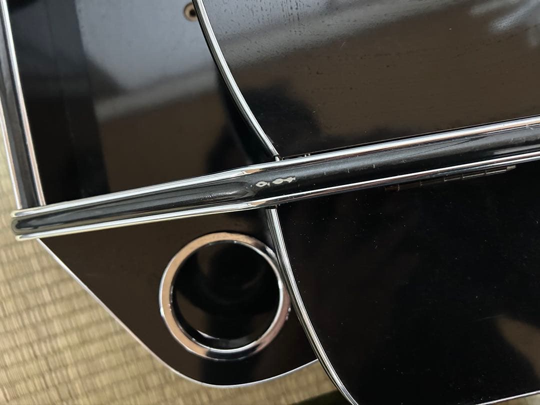 メーカー不明　200系ハイエース　ワイド用センターコンソール