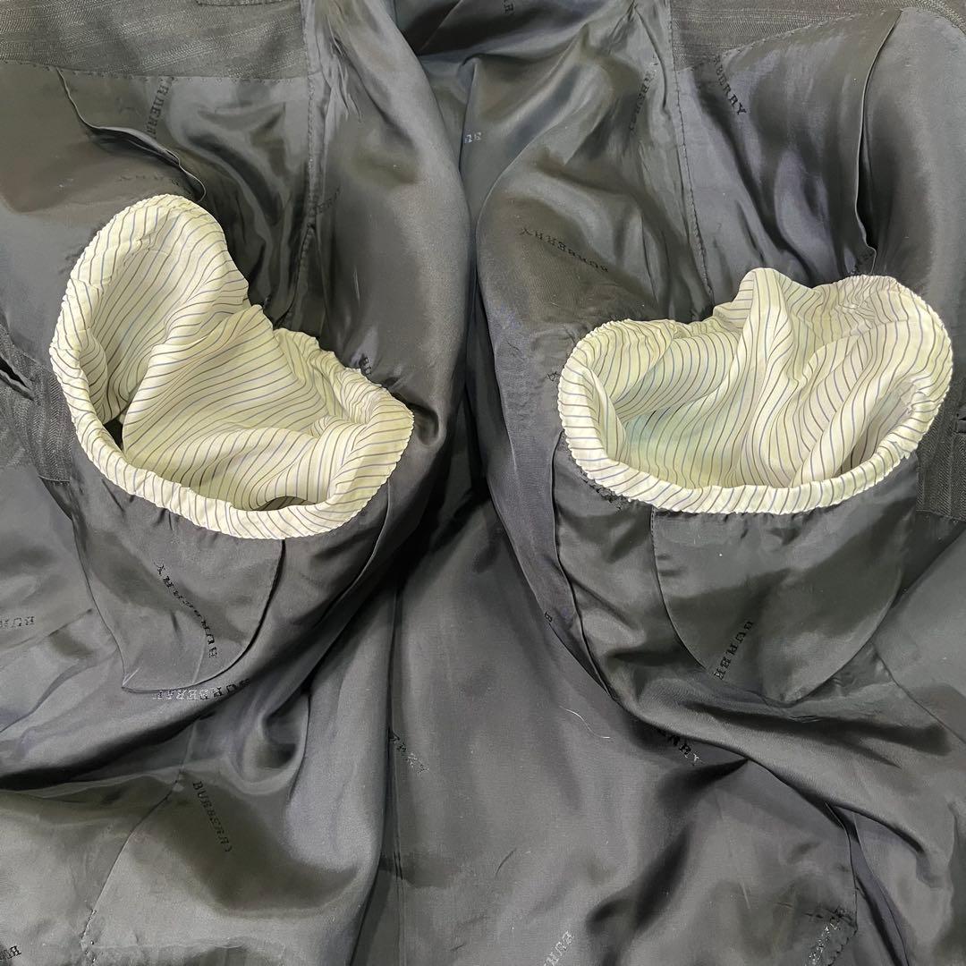 高級美品✨バーバリー　セットアップスーツ　ブラック　ストライプ　2B