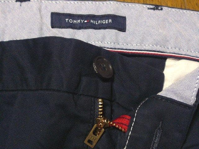 【大きい】42 (US)110cm新品トミーヒルフィガーUSA限定伸縮チノパンツ