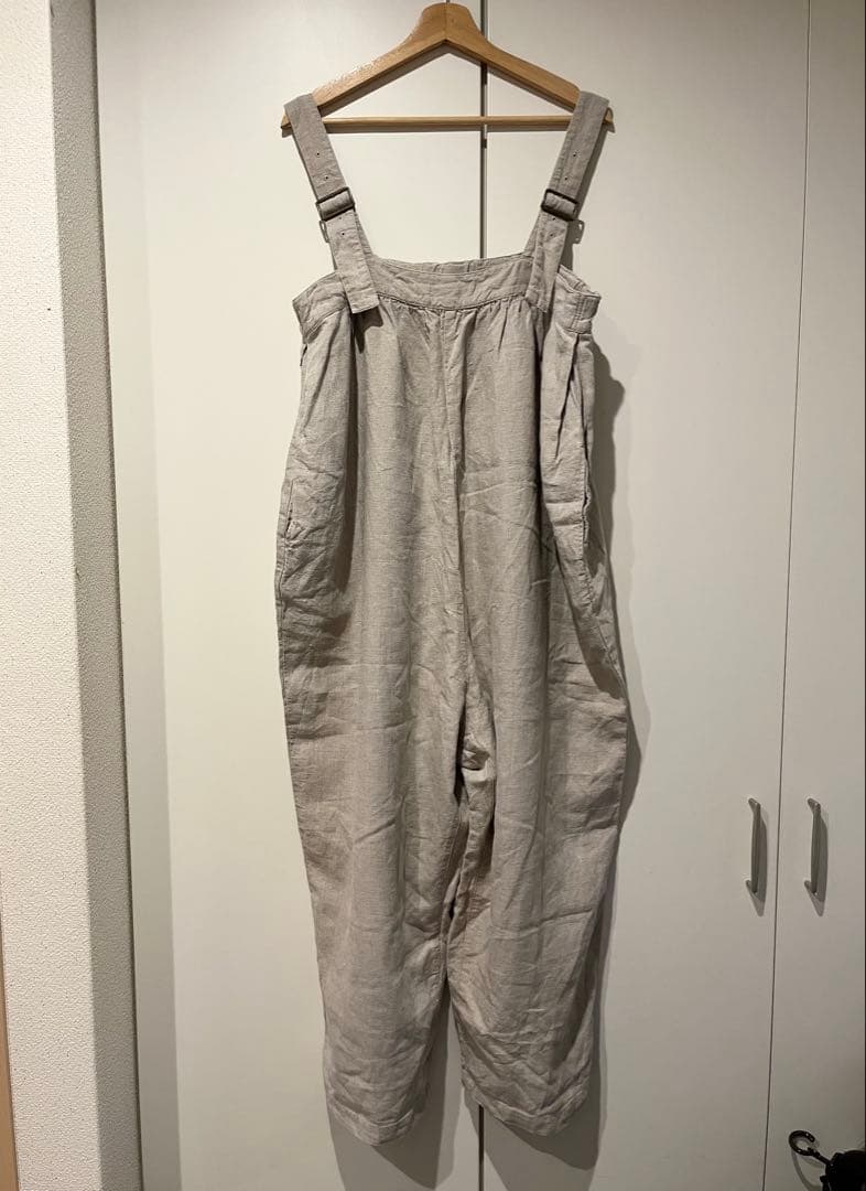 ネストローブ　ブラックリネンコクーンサロペット