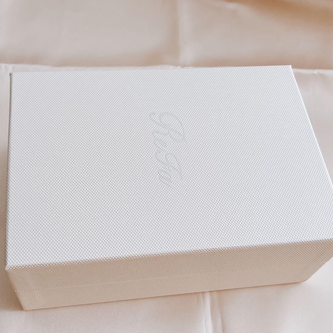 【24時間以内発送】ReFa CARAT 美顔ローラー　保証書・おまけ付