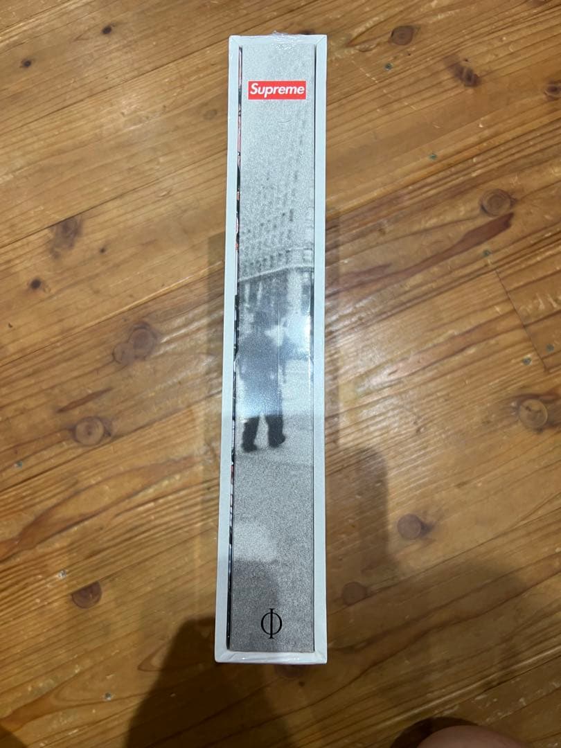 新品未開封　supreme book 原宿　レア