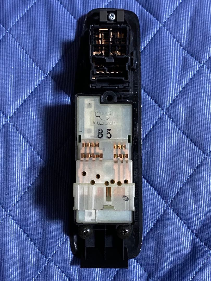 実働 S15シルビア パワーウィンドウスイッチ 運転席側＆助手席側セット売り