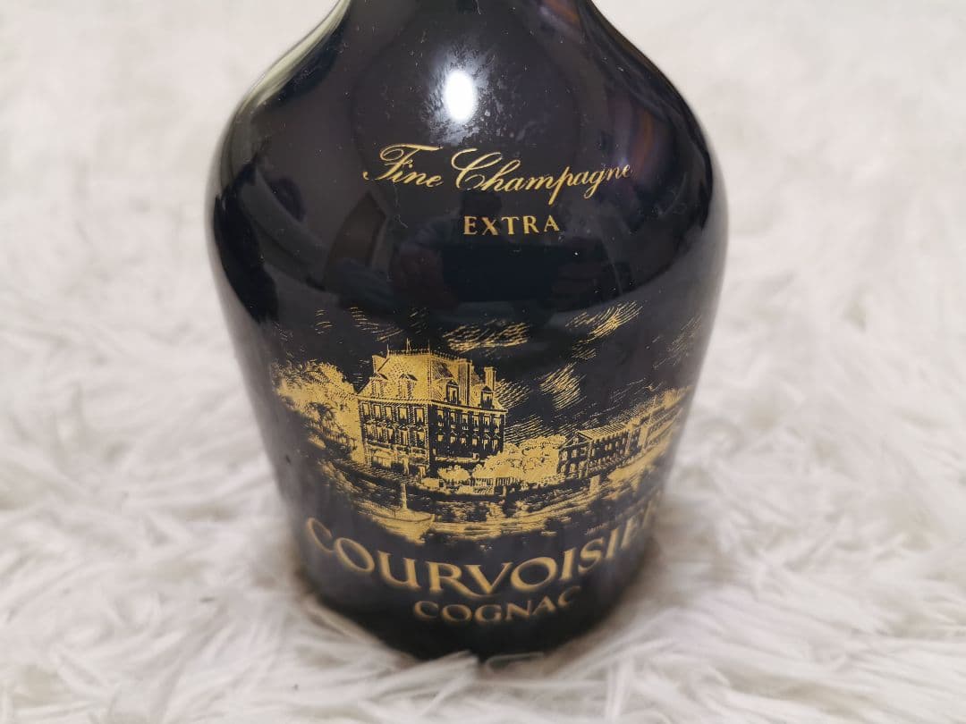 HINE XO コニャック 、クルボアジェ シャトーリモージュ エクストラ