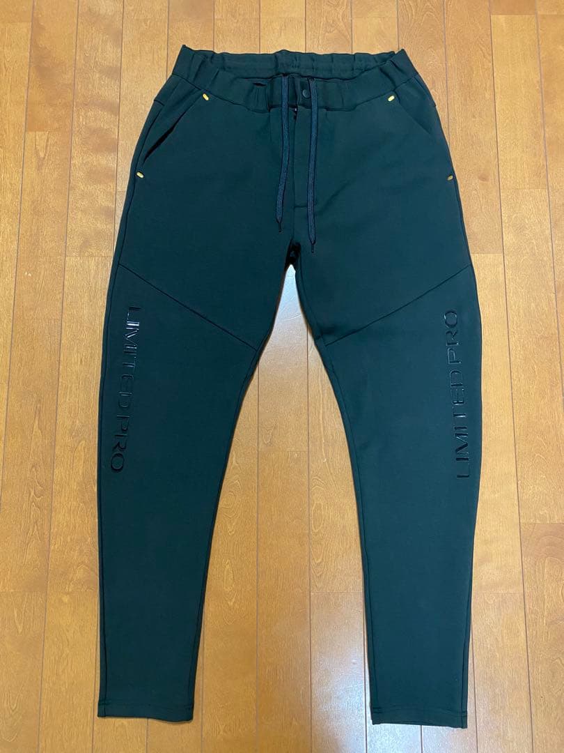 シマノ　リミテッドプロ MD-111V フィッシングスーツ Lサイズ