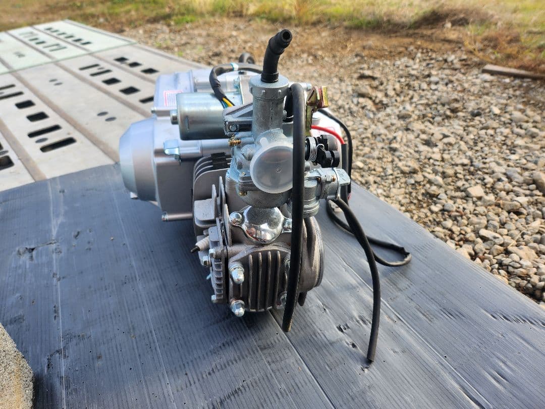 125cc 中華エンジン 上部セル付き