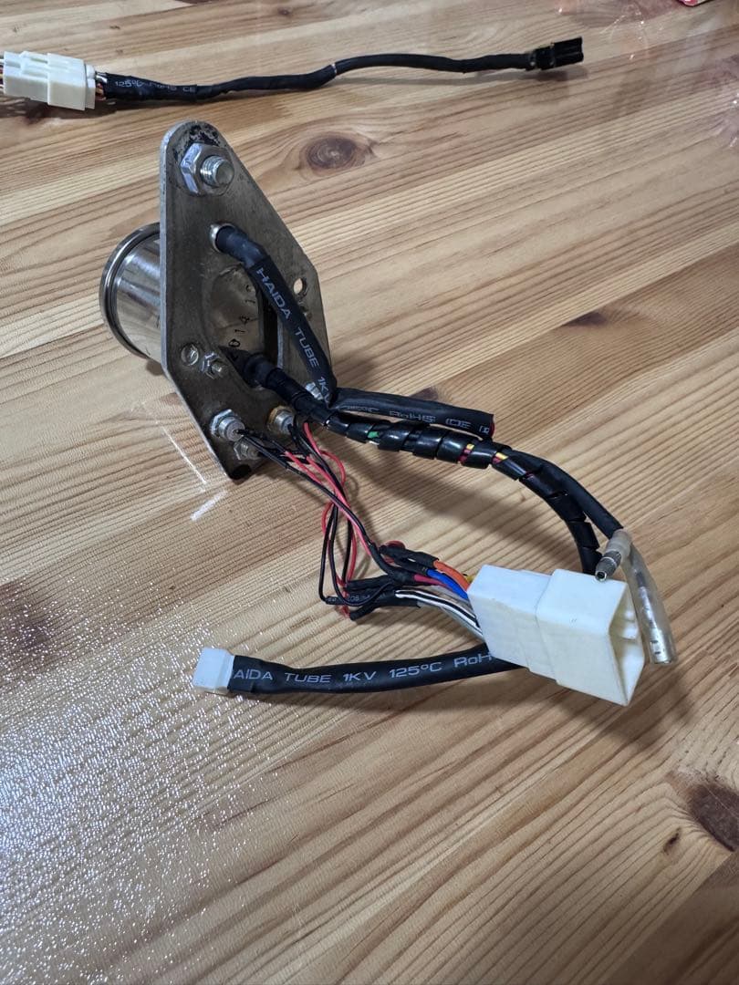 ネオファクトリー48ミリ　アジャスタブルスピードメーター 中古　ハーレー用交渉可