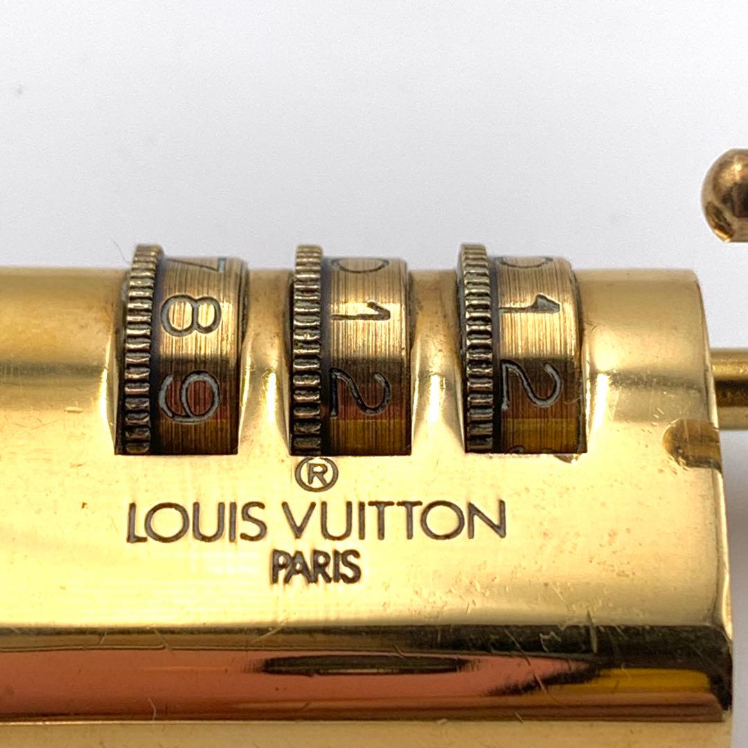 専用　　　　ルイヴィトン カデナ 南京錠　説明書付　ダイヤル式 ゴールド