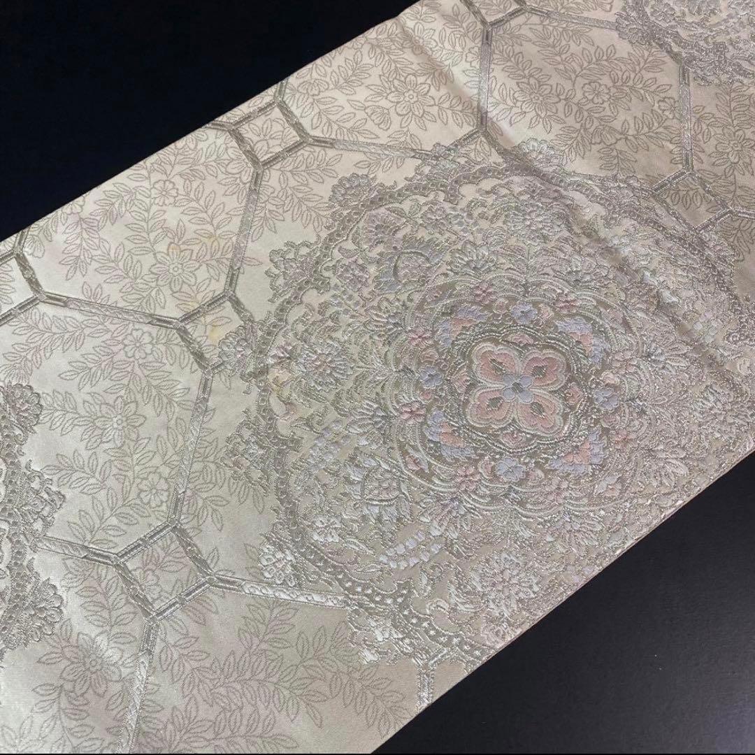 ZY-748 袋帯 吉祥鏡裏華文 銀糸 六通 正絹 白地 名品 逸品 フォーマル