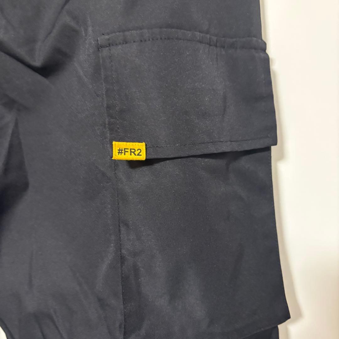 【週末値下げ】FR2 うさぎ ワッペン ナイロン カーゴ パンツ　黒