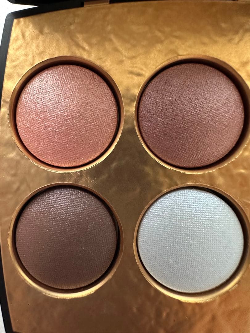 新品未使用 シャネルレキャトルオンブル　ビザンス　328 パリュール　クリスタル