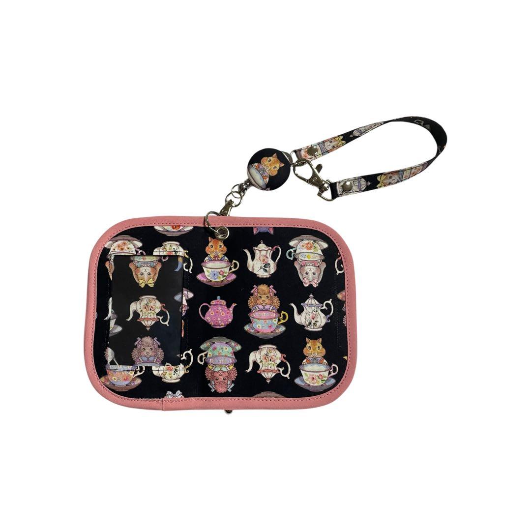 るしぃ 様 2つ折りパスケース allファスナー