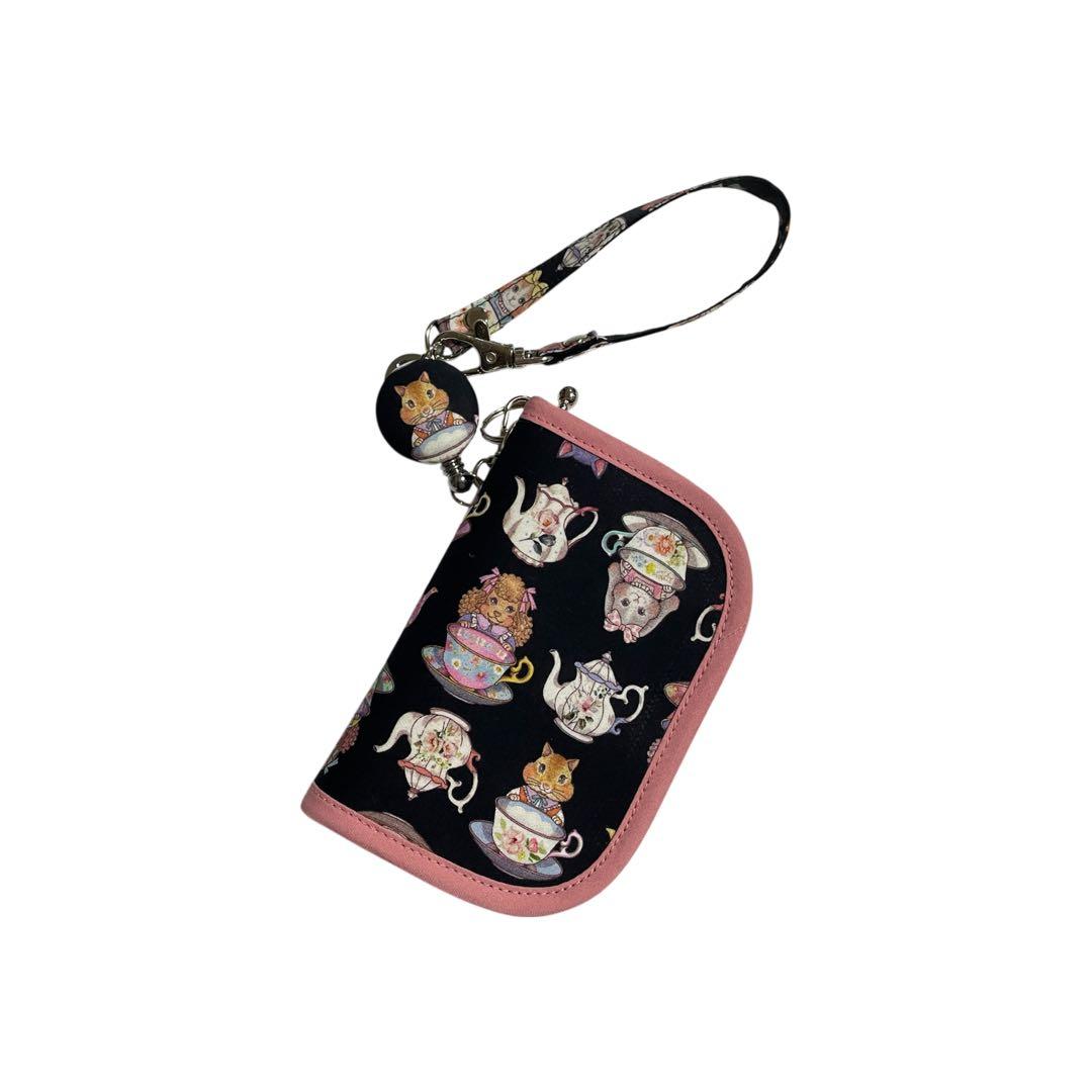 るしぃ 様 2つ折りパスケース allファスナー