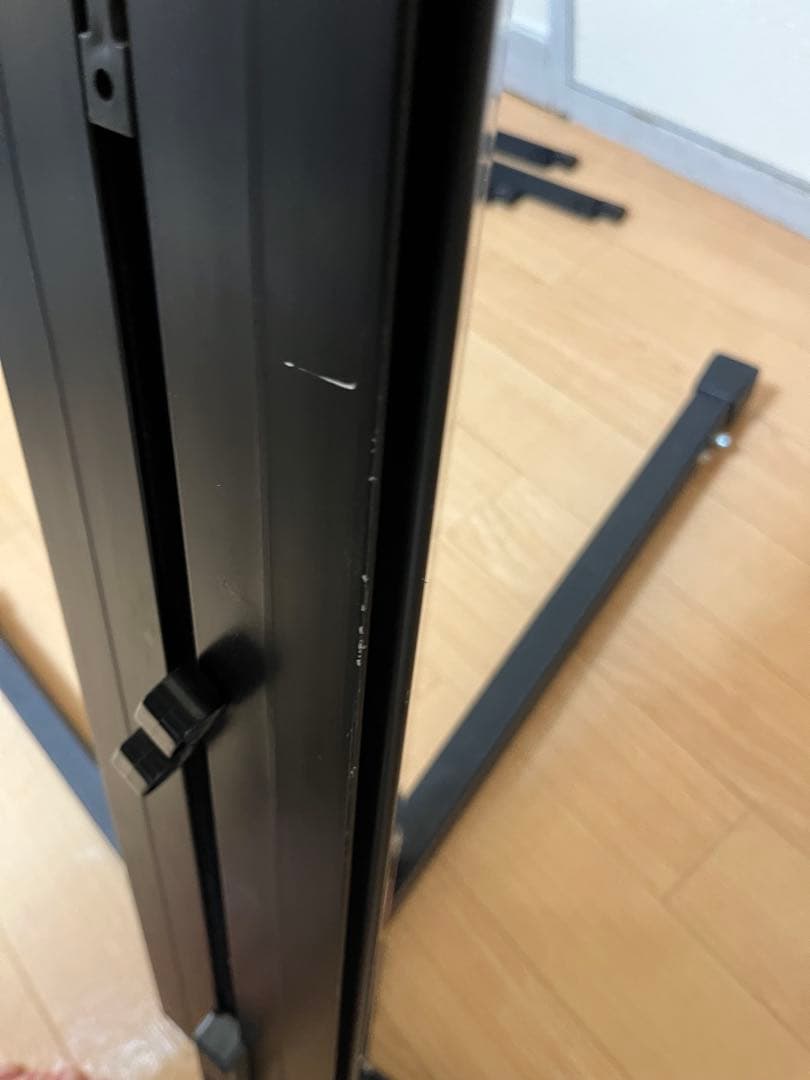 ULTIMATE 折りたたみ式キーボードスタンド ブラック