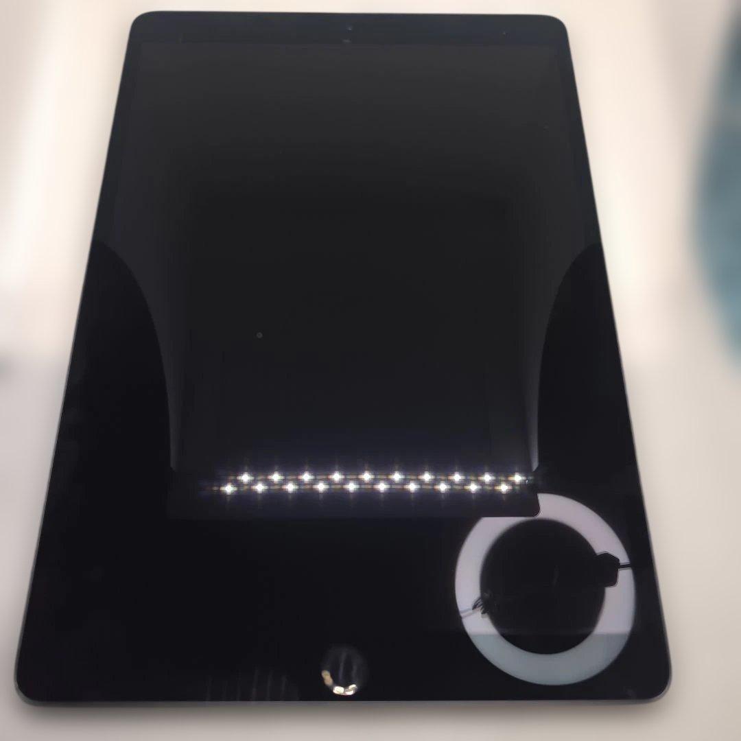 ゴ*ー様 Pad Air第3世代/64GBスペースグレイWi-Fi+Cellul