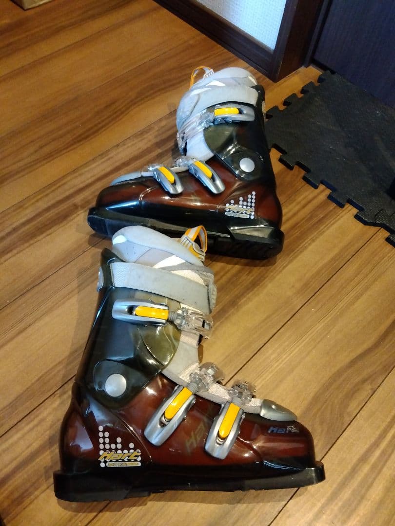 ハイブランド✨️ATOMIC/レディース用/スキーセット/メンテ・WAX済み✔