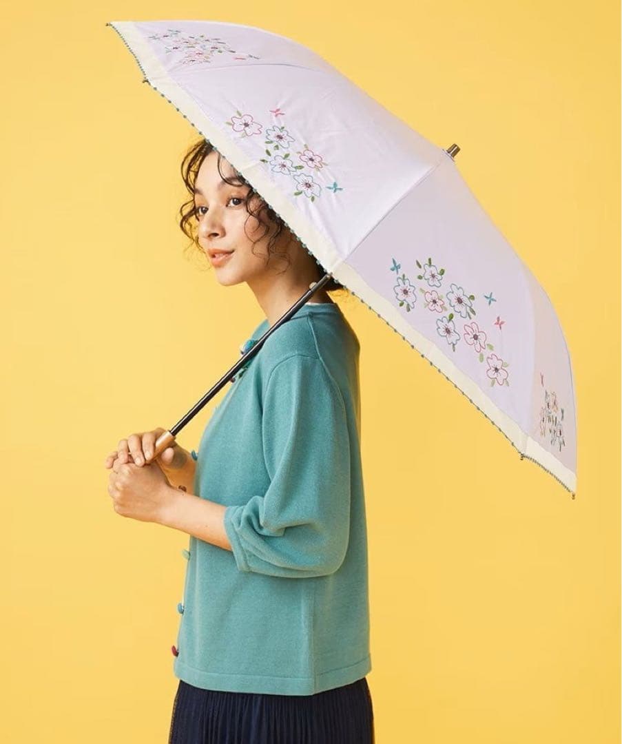 《ホコモモラ》新品 UVカット加工 花柄刺繍 晴雨兼用折りたたみ傘 日傘 雨傘