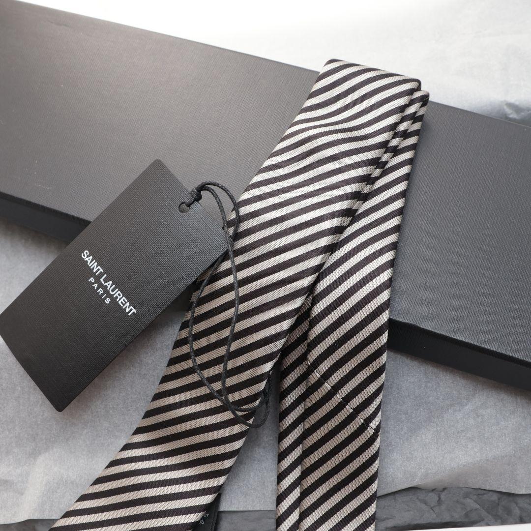 難あり未使用 サンローラン SAINT LAURENT ストライプ ネクタイ