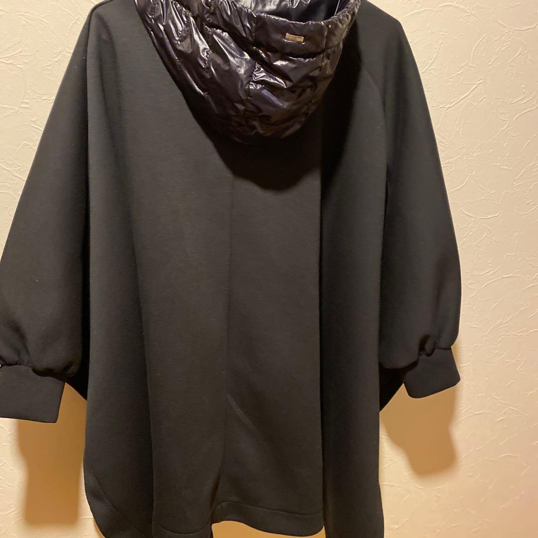 ピンクハウスヘルノコート　フード付き ポンチョ コート　黒