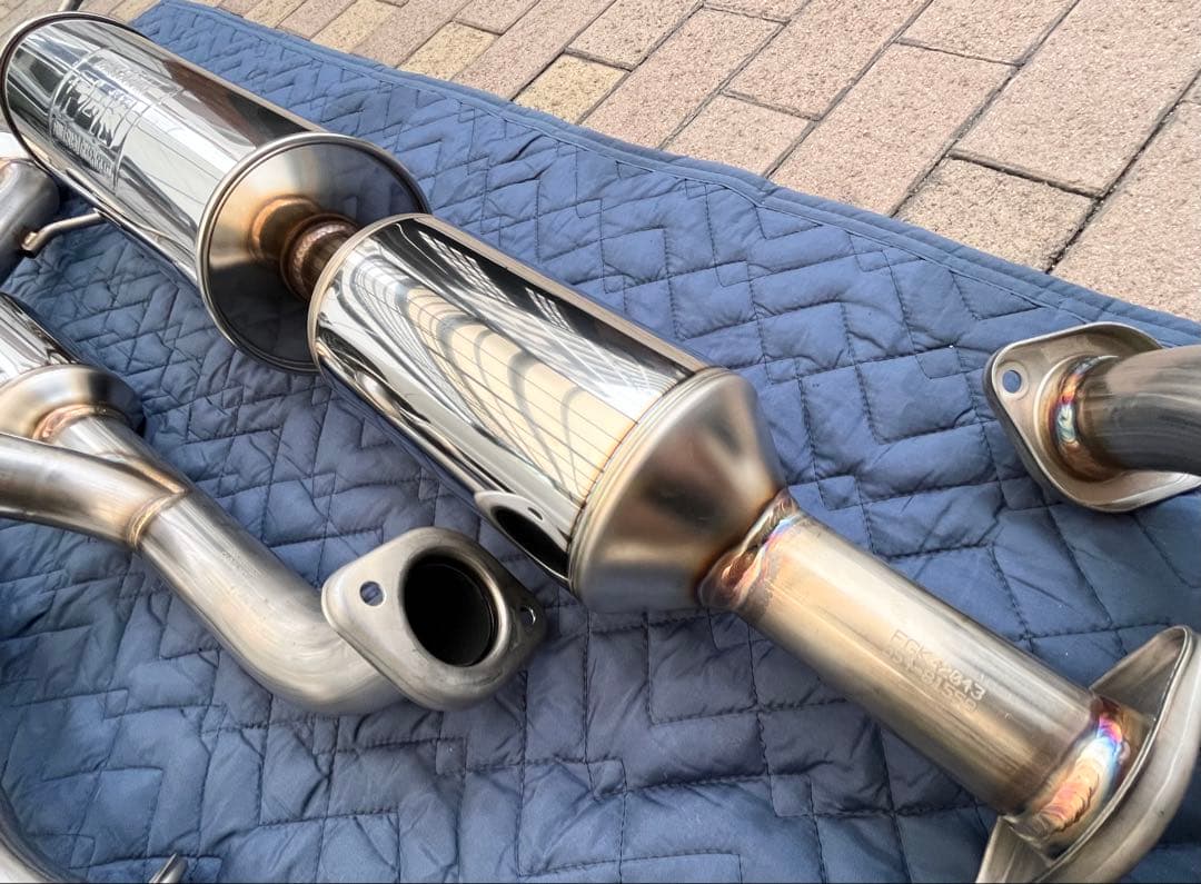 【美品】スイフトスポーツ　ZC33S フジツボ　マフラー　A-R