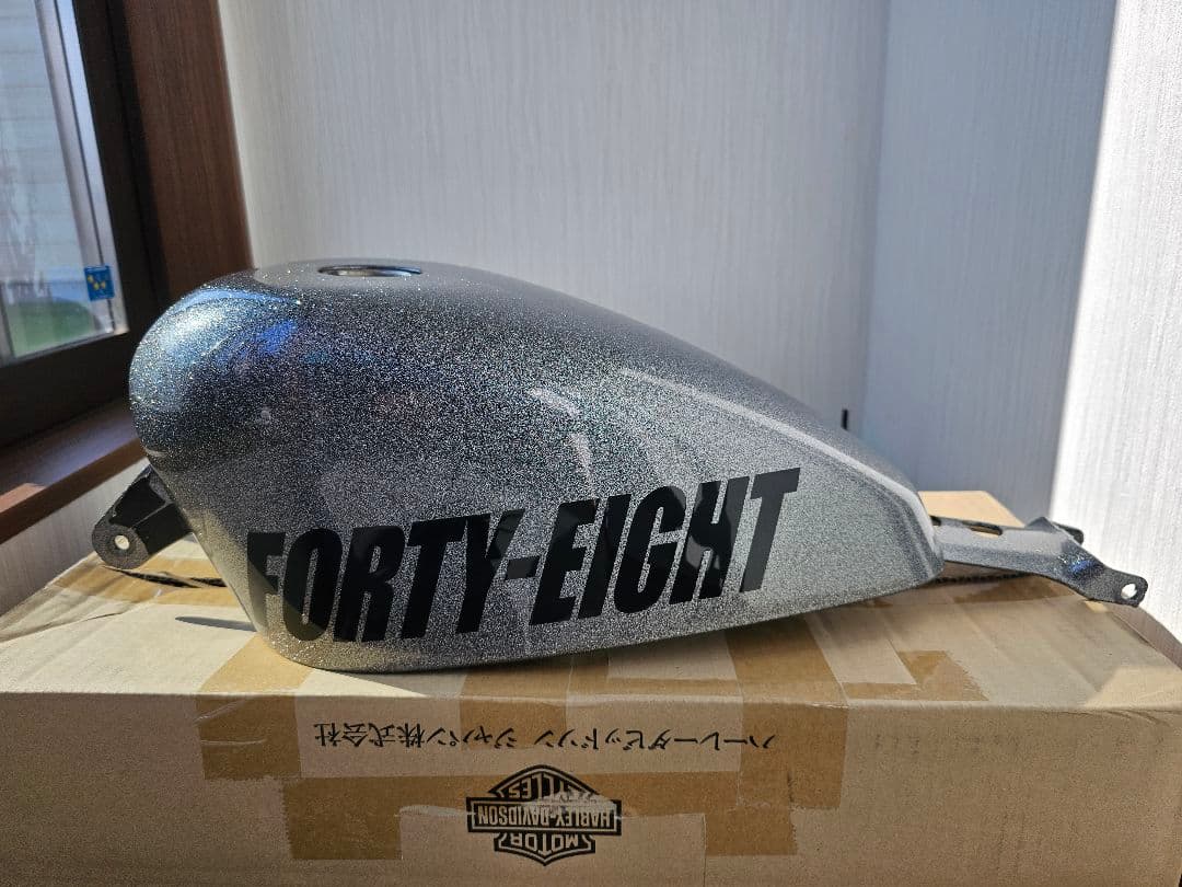 FORTY-EIGHT タンク グレー・ラメ　タンク