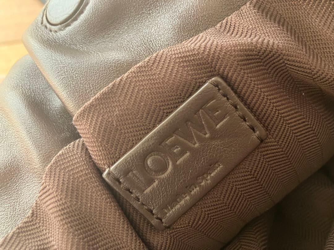 【美品】ロエベ パファー フラメンコ クラッチ正規品