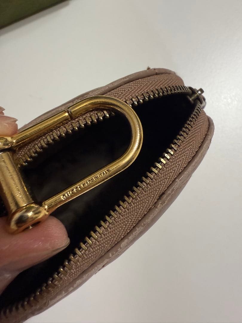 GUCCI GGマーモント　キーポーチ　キーケースケース　ベージュピンク